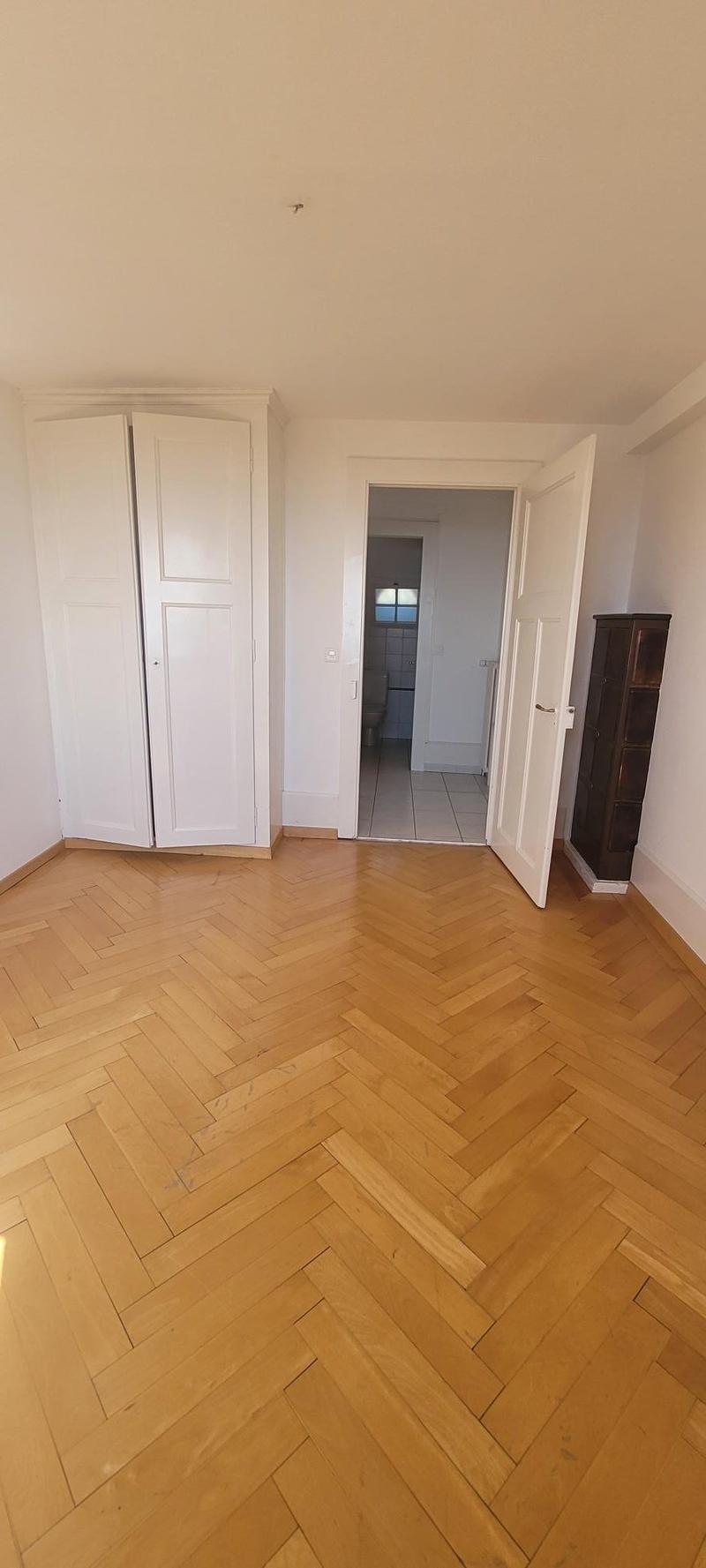 3.5 pièces lumineux à Auvernier, disponible immédiatement (7)