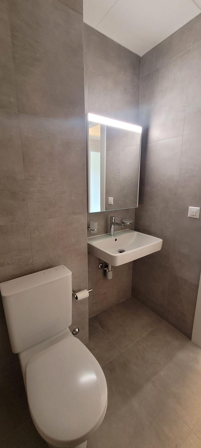 Appartement lumineux de 3.5 pièces avec balcon à Neuchâtel (12)