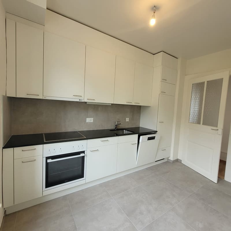 Appartement lumineux de 3.5 pièces avec balcon à Neuchâtel (2)