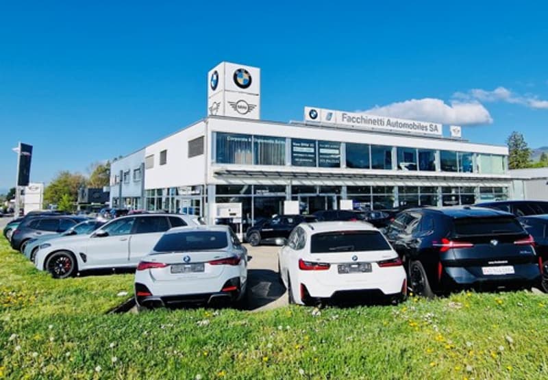 Site automobile premium - Visibilité autoroute – Suisse romande (9)
