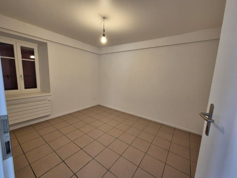 00271 - Appartement 2 pièces - Rue du Temple 13 - BOLE (3)