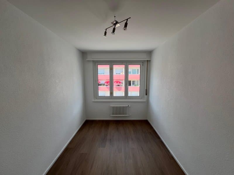00177 - Appartement 3 pièces - Rouges-Terres 33 B - HAUTERIVE (3)