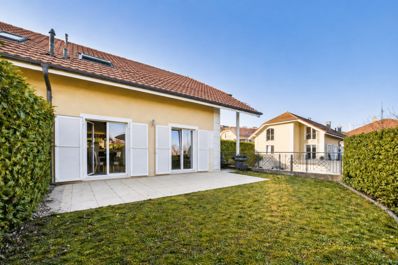 Villa familiale de 5.5 pièces avec jardin et garage (13)