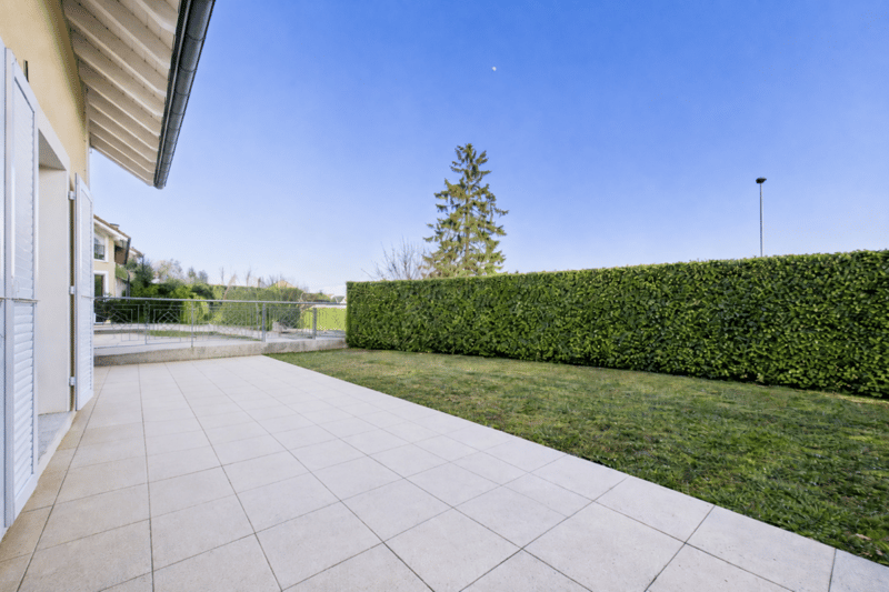 Villa familiale de 5.5 pièces avec jardin et garage (12)