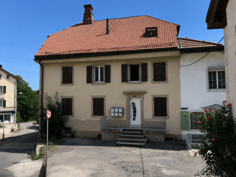 Studio à Ste-Croix (4)