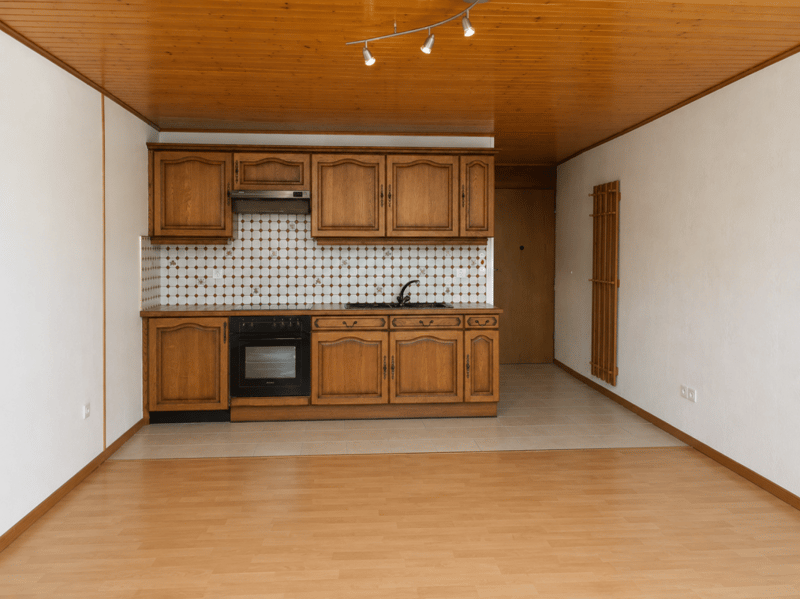Studio à Ste-Croix (2)
