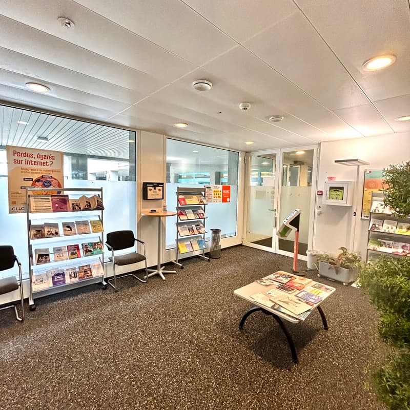 Bureau (3)