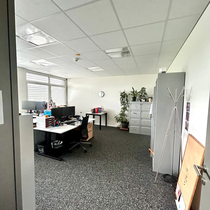Bureau (10)