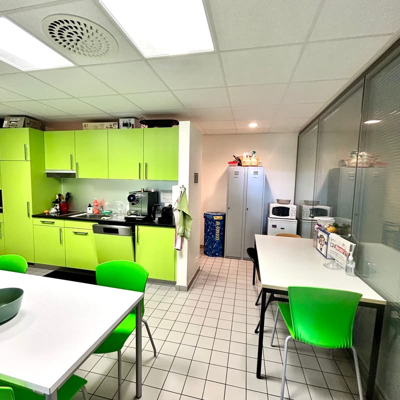 Bureau (13)