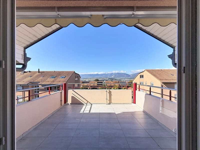 Grand 3.5 pièces en attique | Terrasse | Yverdon (2)