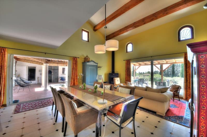 Villa individuelle 7 pièces à Aups (17)