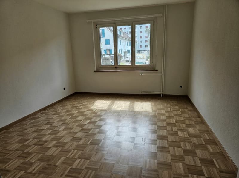 Schöne Genossenschaftswohnungen mit Balkon zu vermieten / Joli appartement d'une coopérative avec balcon à louer (7)