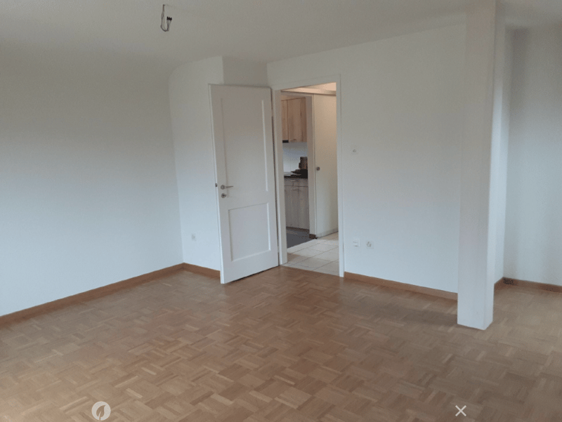 2-Zimmer-Dachwohnung ohne Balkon / 2-pièce-mansardé sans balcon (6)