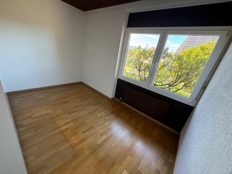 Freistehendes 5,5-Zimmer-Einfamilienhaus mit 2-Zimmer-Einlegerwohnung (14)