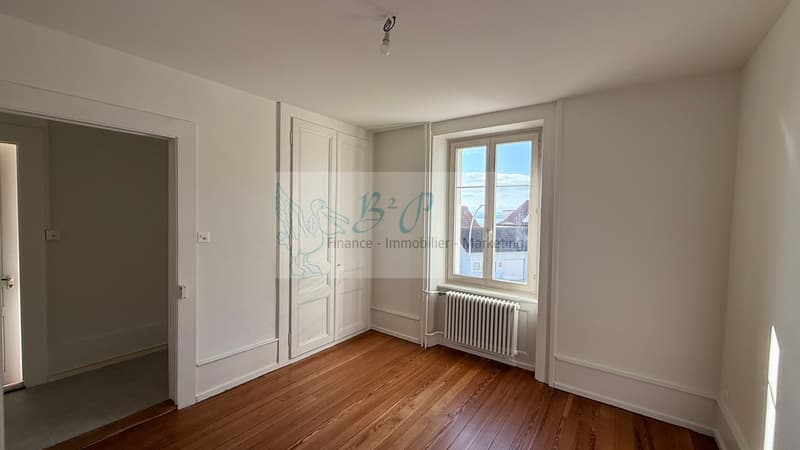 Appartement de 3.5 pièces avec vue (5)