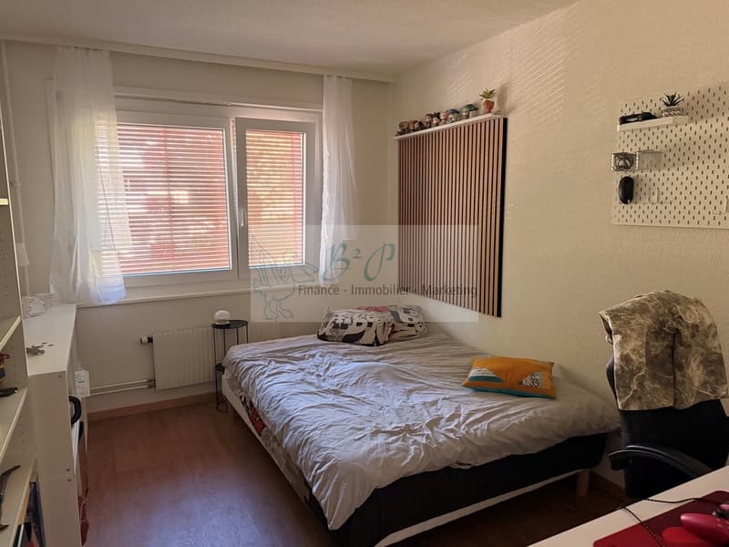 Spacieux et bel appartement rénové de 4½ pièces au 1er étage à louer ! (6)