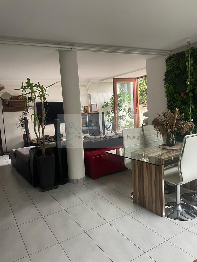 Grand appartement de 2.5 pièces avec jardin privatif (5)