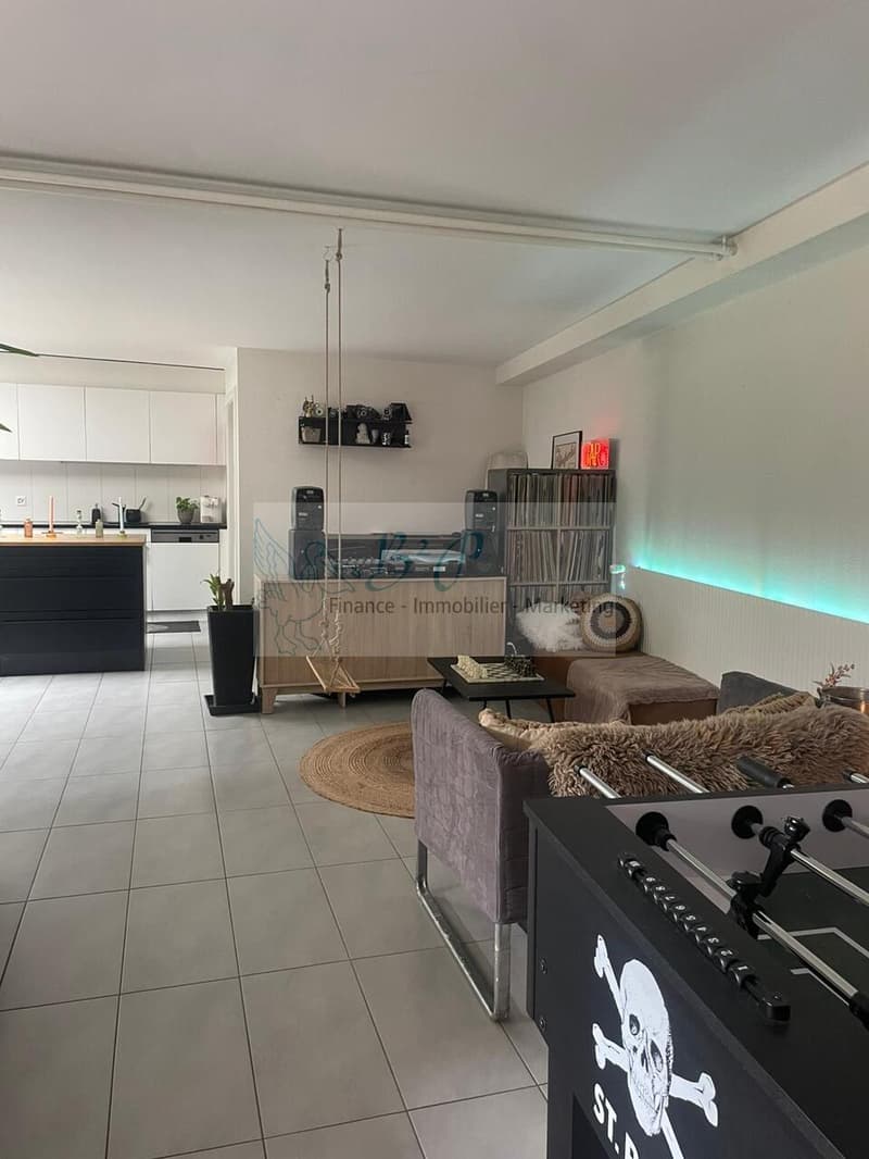 Grand appartement de 2.5 pièces avec jardin privatif (3)