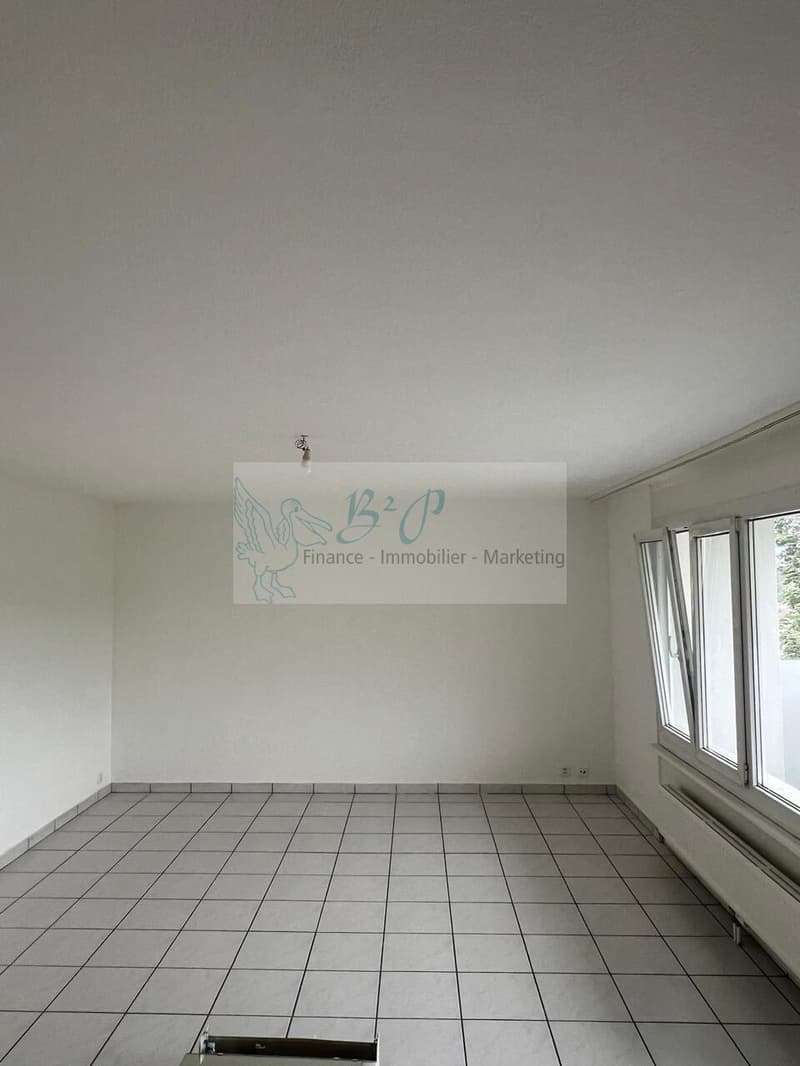 Grand et lumineux appartement de 3.5 pièces à Boudry (7)