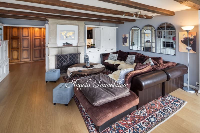 Spacious 5-room apartment with stunning Alpine views in Crans-Montana (2)