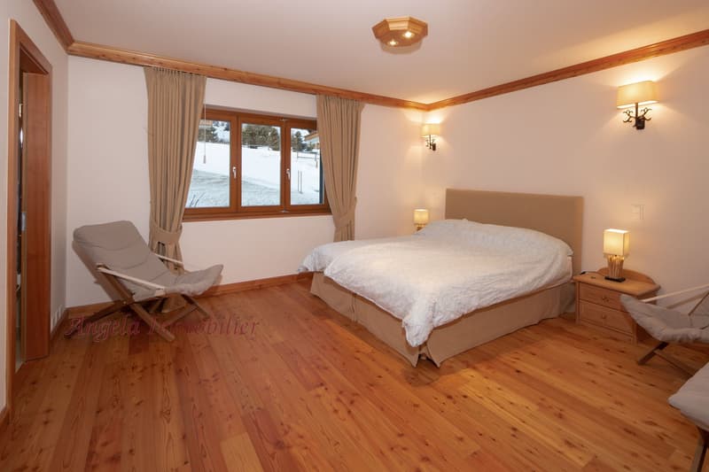 Stunning 3-Bedroom Apartment in the centre of Crans-Montana with SPA facilities (11)