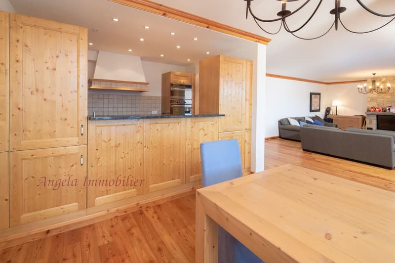 Stunning 3-Bedroom Apartment in the centre of Crans-Montana with SPA facilities (6)
