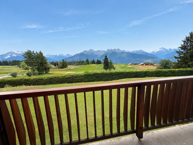 Grands Espaces 1 (2 brm) - centre of Crans (Ref. 2248) (1)