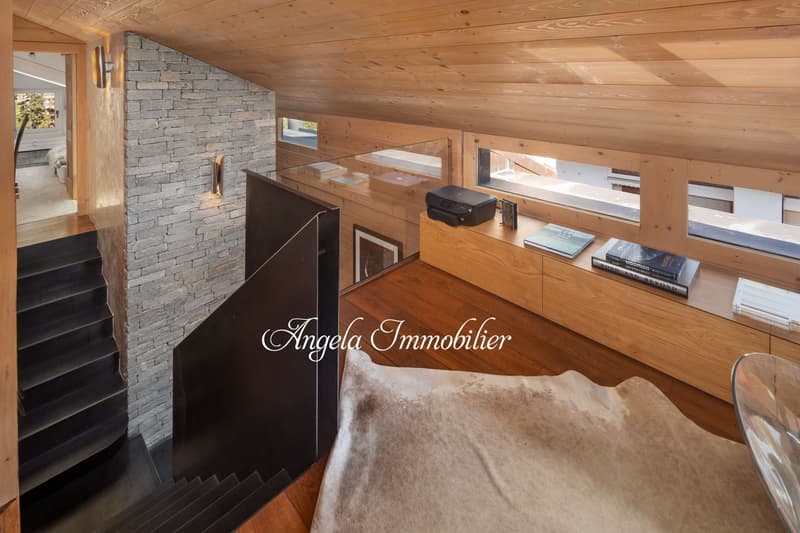 Stunning 5.5-Room Attic Apartment (10)