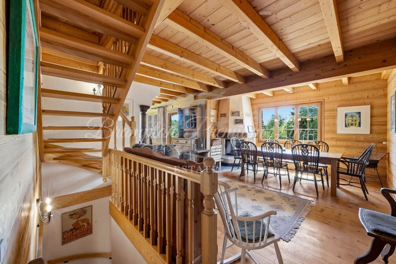 Exclusive Listing ? St-Cergue | Character Chalet in a Prime Elevated Position (5)