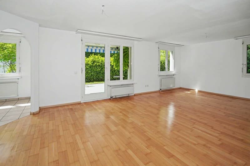 4.5-Zimmer-Gartenwohnung in Oberwil (3)