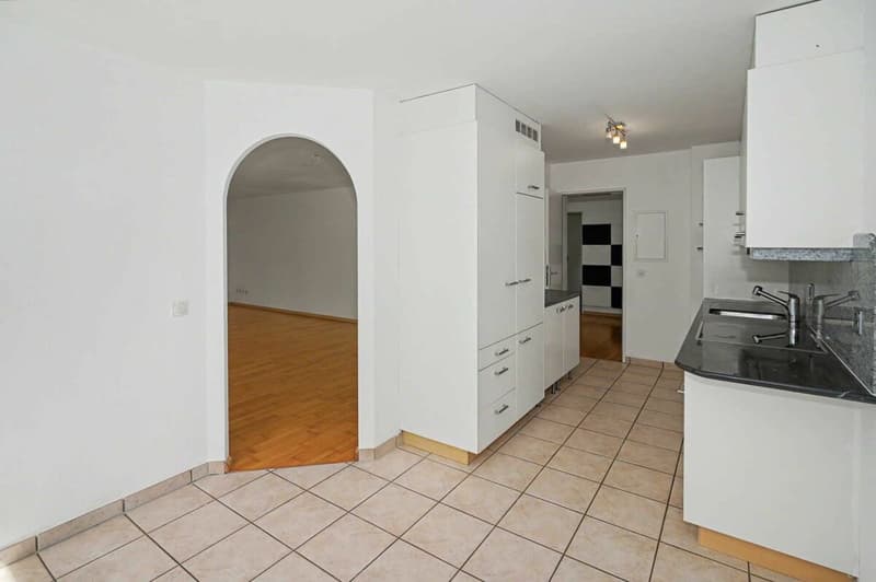 4.5-Zimmer-Gartenwohnung in Oberwil (4)