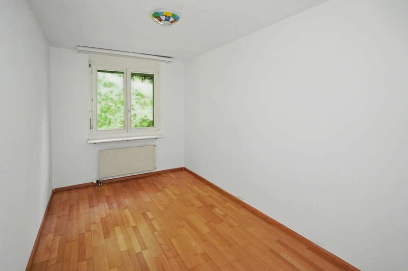 4.5-Zimmer-Gartenwohnung in Oberwil (8)