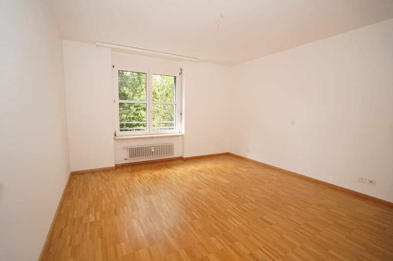 3.5-Zimmer-Gartenwohnung mit viel Privatsphäre (6)