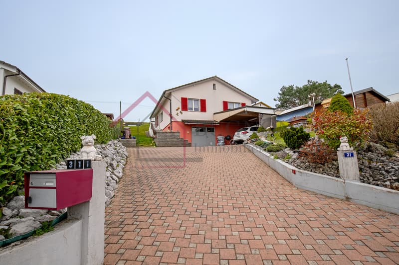 Villa individuelle familiale avec terrasse, piscine et fort potentiel (2)