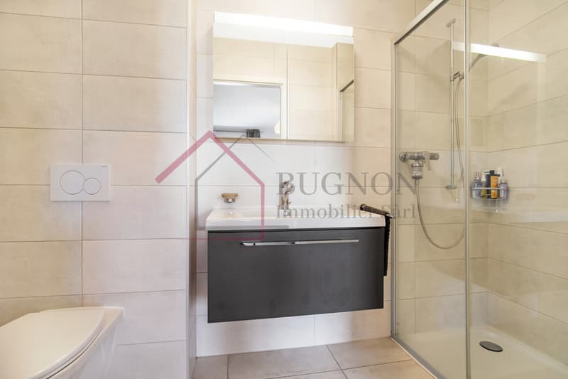 Salle d'eau attenante à la chambre