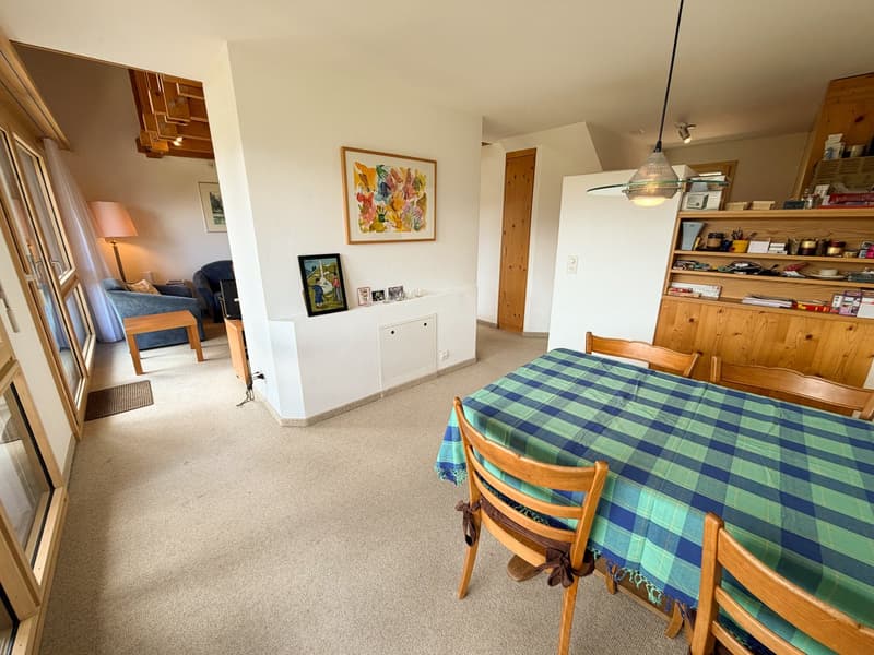 Charmante 3.5-Zimmer-Maisonette-Wohnung mit Panoramablick in Flims Dorf (20)