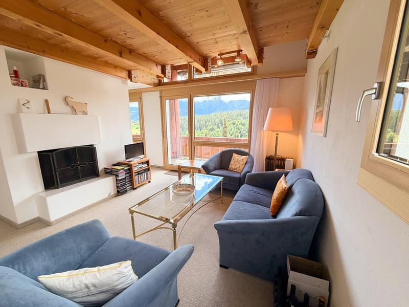 Charmante 3.5-Zimmer-Maisonette-Wohnung mit Panoramablick in Flims Dorf (19)