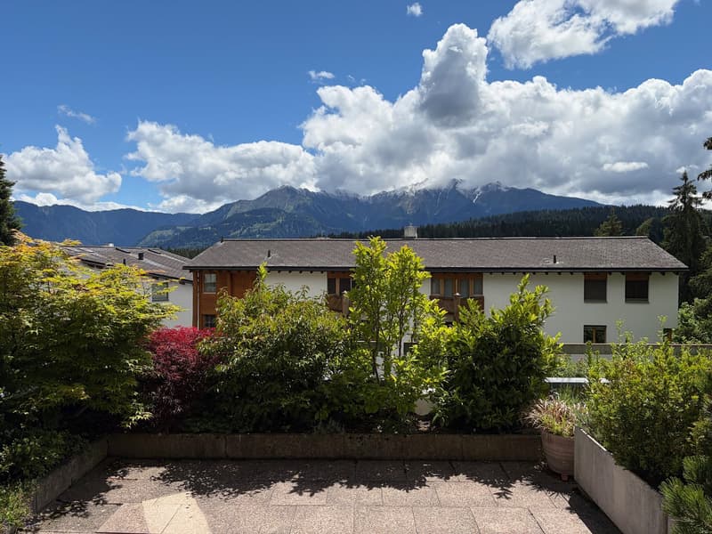 Charmante 2-Zimmer-Wohnung mit Terrasse und herrlicher Aussicht in Flims-Dorf (4)