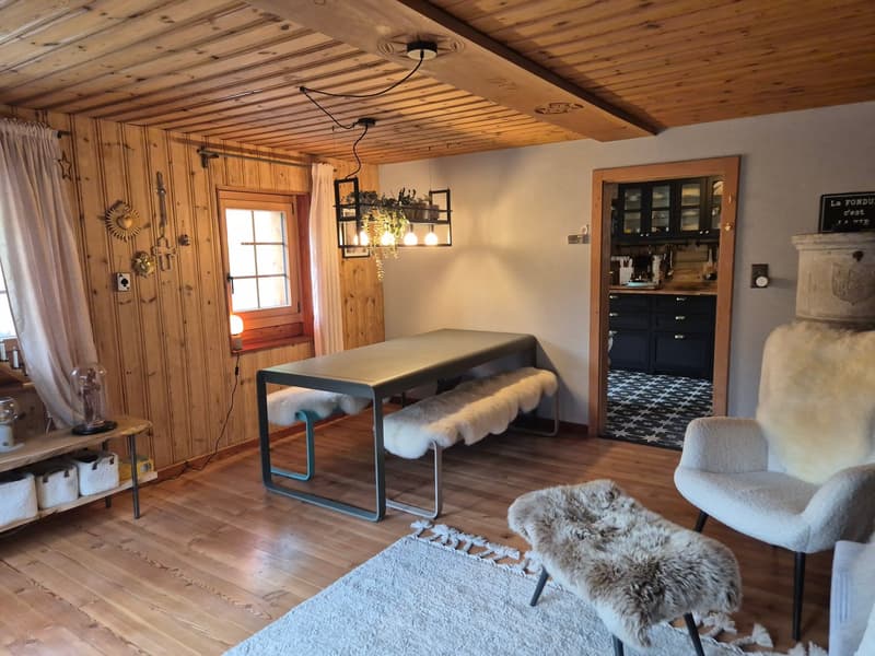 Appartement cosy dans maison villageoise authentique - Lannaz/Evolène - 70 m2 (6)
