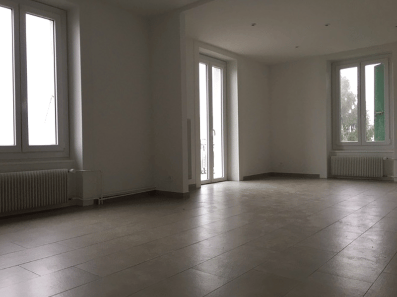 Charmant appartement de 3 pièces avec balcon à Peseux (2)