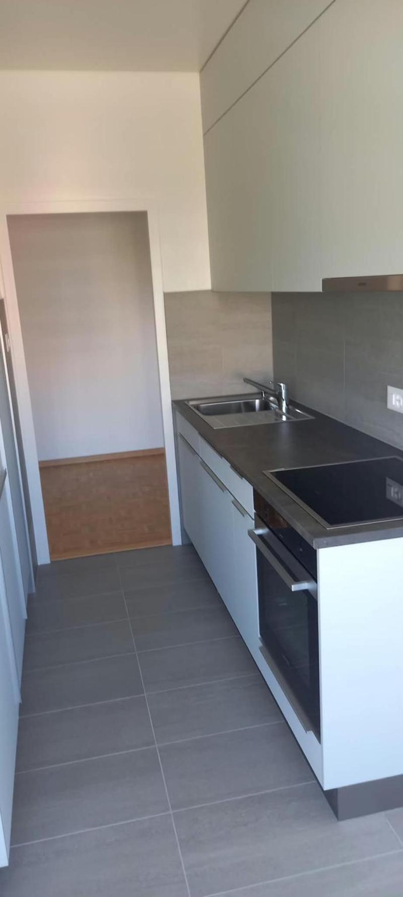 VERSOIX - Bel appartement de 4,5 pièces au 5ème étage avec balcon (2)