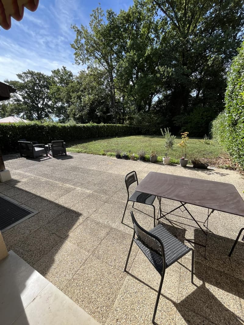 Villa à Versoix au calme (3)