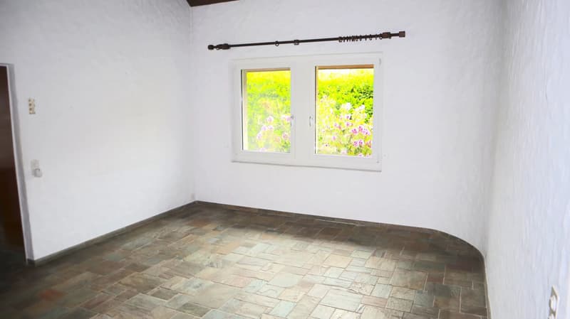 Villa familiale de 5.5 pièces à Agiez avec piscine (10)