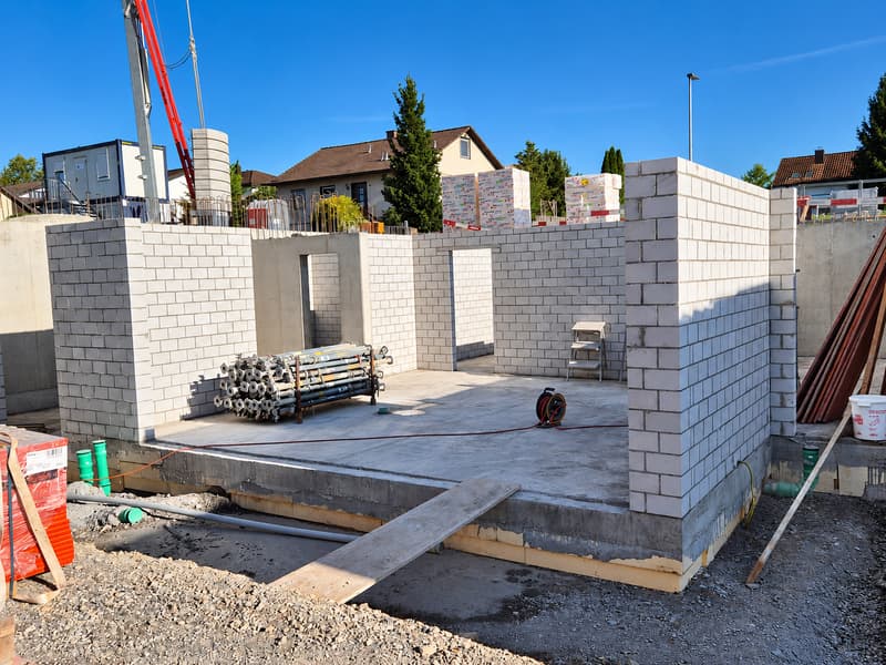 * NEUBAU * Minergie-P * Sonnige Lage * Familienfreundliches Quartier * (1)