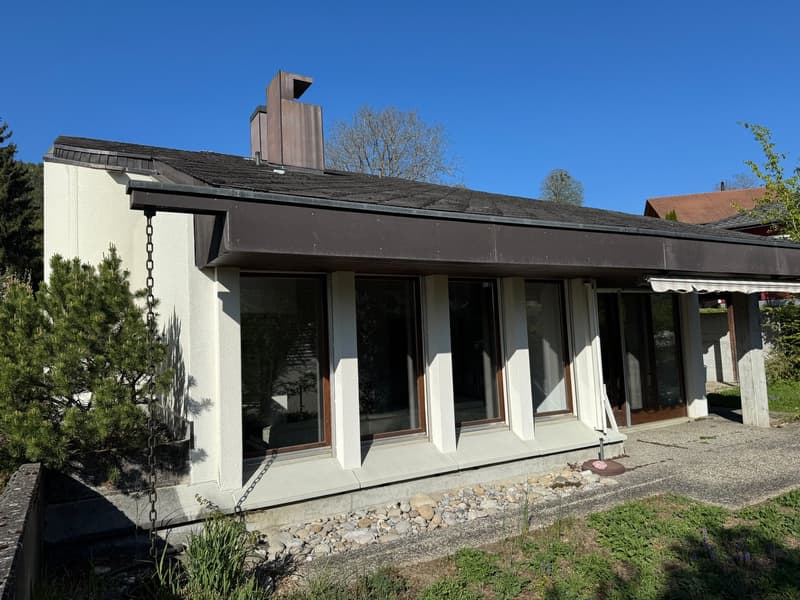 Villa mit Studio und Dopplelgarage an bevorzugter Südhanlage (5)