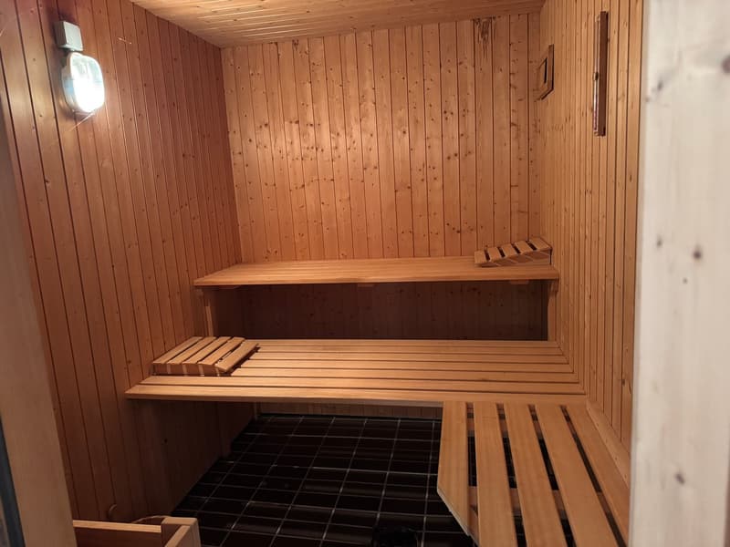 Villa mit Studio und Dopplelgarage an bevorzugter Südhanlage (18)