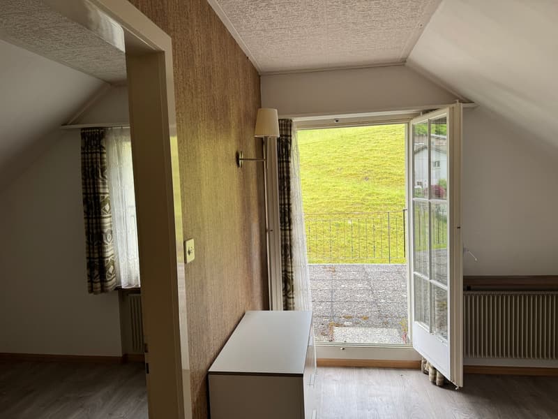Einfamilienhaus mit schöner Gartenanlage an ruhiger Wohnlage (16)