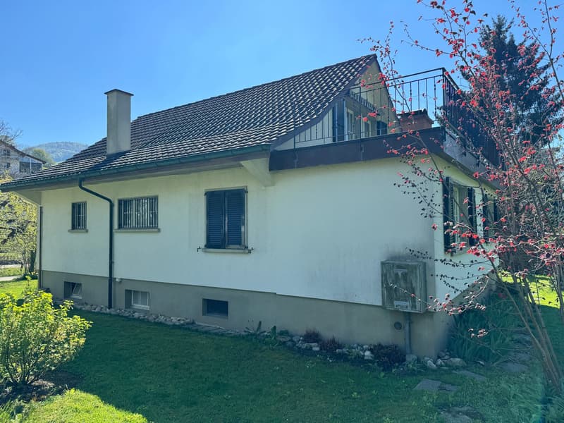 Einfamilienhaus mit schöner Gartenanlage an ruhiger Wohnlage (7)