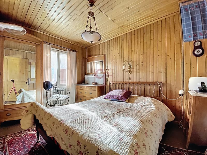 Château-d'Oex - Maison villageoise avec 2 appartements à rénover (4)