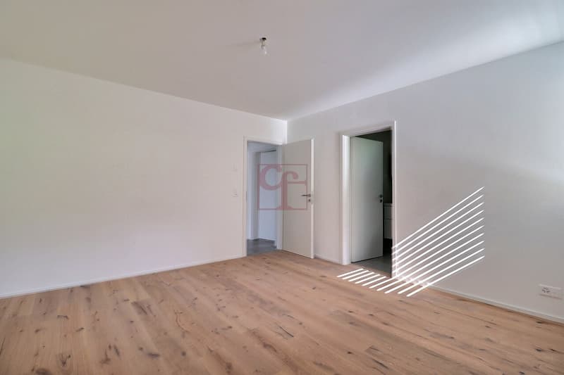 Chambre à coucher avec salle de bain privative